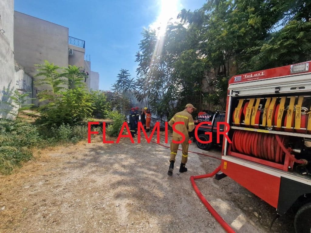 Τρόµος στην «καρδιά» της Άνω Πόλης! Το πρώτο βίντεο από την φωτιά στη Γερμανού! Τεράστιες οι φλόγες