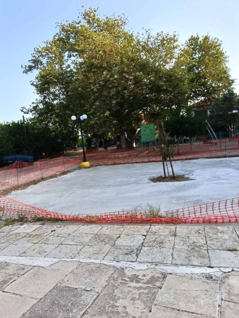 Ξεκίνησε η αποκατάσταση του τμήματος της πλατείας στη Ροδιά Αιγιάλειας