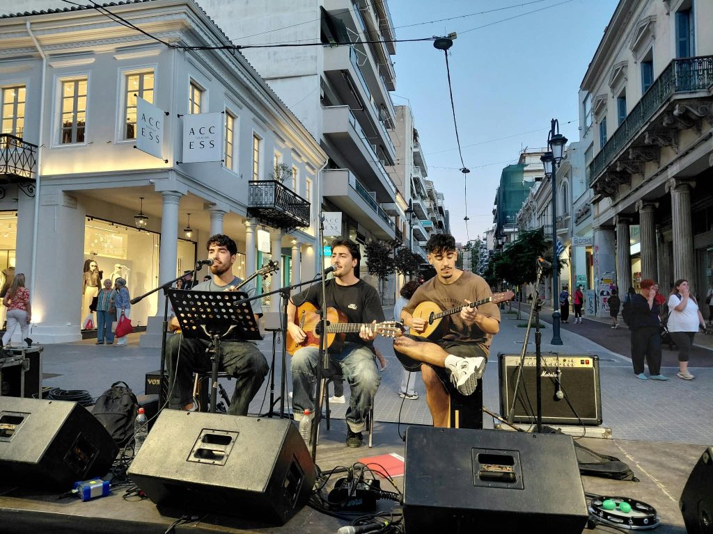 Πάτρα: Χρυσός Σεπτέμβρης» και γιορτή της Παγκόσμιας Ημέρας Εθελοντή Εθελοντή Δότη - φωτο