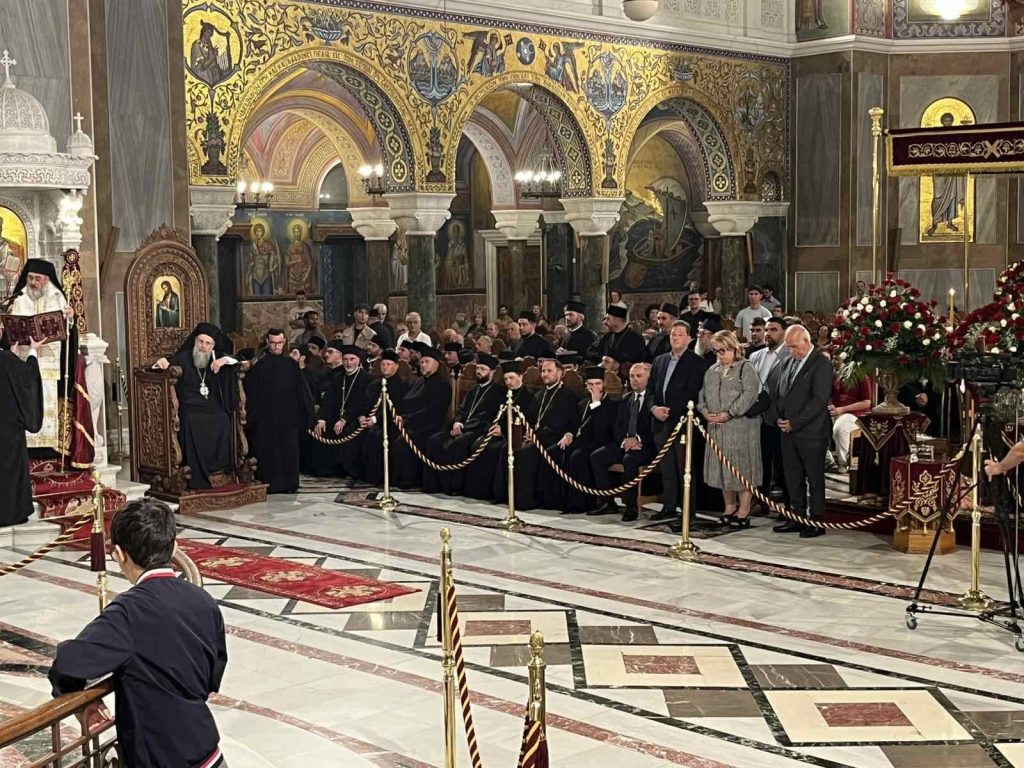 Πάτρα: Ο Πολυαρχιερατικός Εσπερινός στον Αγιο Ανδρέα - φωτο