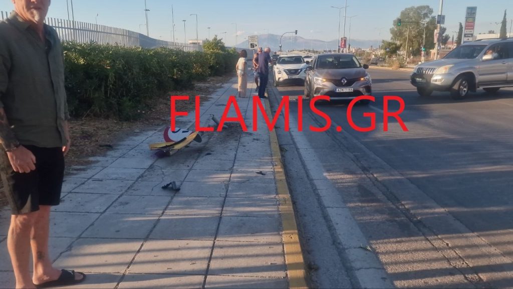 Πάτρα: Το βίντεο ντοκουμέντο από το τροχαίο στην Ακτή Δυμαίων! Πώς χτύπησε ο δικυκλιστής! Το κατέγραψε η κάμερα μίας Tesla
