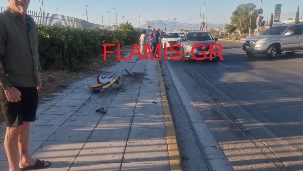 Πάτρα: Το βίντεο ντοκουμέντο από το τροχαίο στην Ακτή Δυμαίων! Πώς χτύπησε ο δικυκλιστής! Το κατέγραψε η κάμερα μίας Tesla