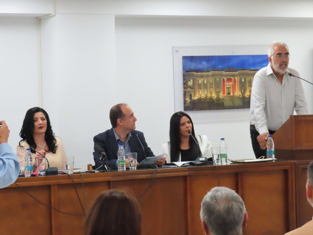 Πάτρα: Η παρουσίαση του νέου βιβλίου της φιλολόγου και συγγραφέως Πηνελόπης Λαμπούση - φωτο