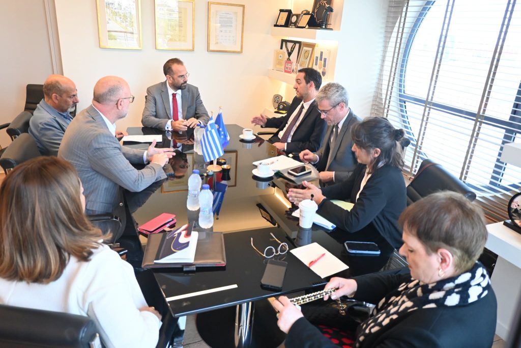 Στην Περιφέρεια με Φαρμάκη - Μπονάνο ο Πρέσβης της Γαλλίας