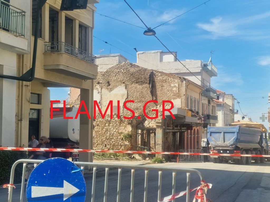 Πάτρα: Κλειστή η Γερμανού! Η πόλη έχασε ένα ακόμη νεοκλασσικό! Τι προβλέπεται στο σημείο - φωτο Πάτρα: Κλειστή η Γερμανού! Η πόλη έχασε ένα ακόμη νεοκλασσικό! Τι προβλέπεται στο σημείο - φωτο