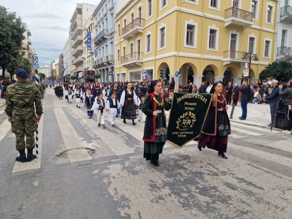 Πάτρα: Δείτε όλη την Παρέλαση για την 28η Οκτωβρίου - Δεκάδες Φωτό
