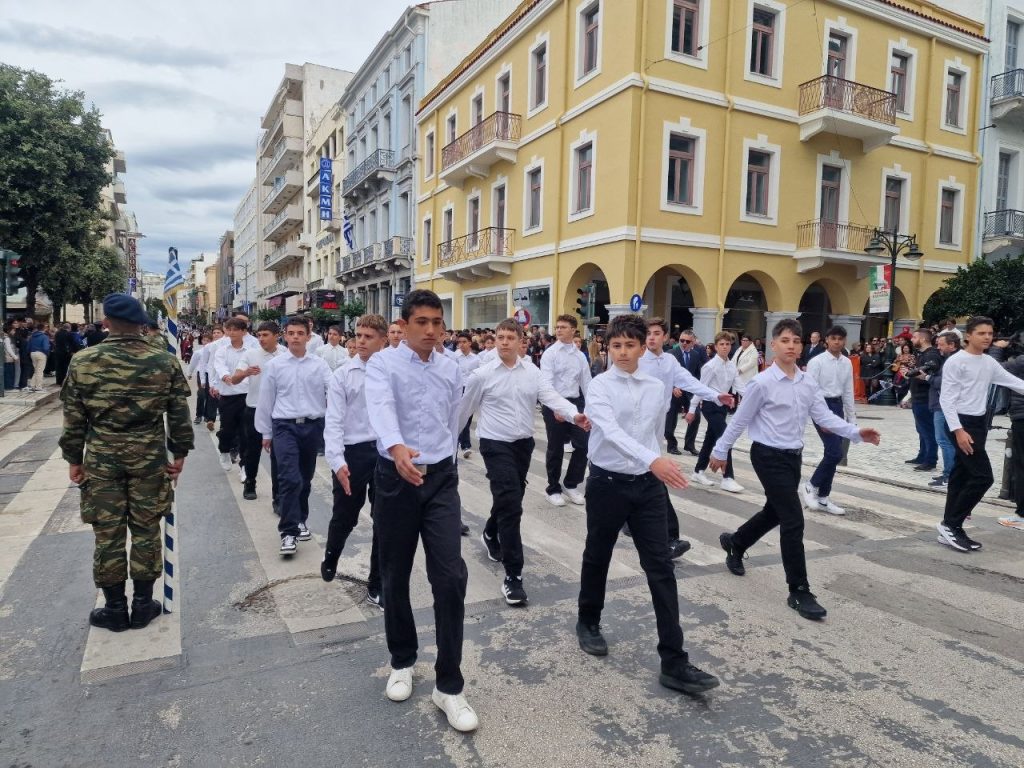 Πάτρα: Δείτε όλη την Παρέλαση για την 28η Οκτωβρίου - Δεκάδες Φωτό
