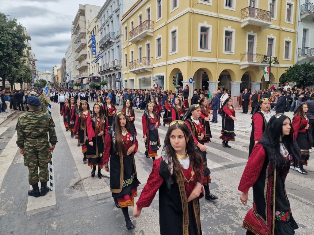 Πάτρα: Δείτε όλη την Παρέλαση για την 28η Οκτωβρίου - Δεκάδες Φωτό