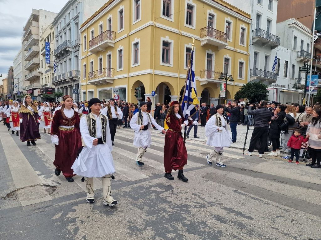 Πάτρα: Δείτε όλη την Παρέλαση για την 28η Οκτωβρίου - Δεκάδες Φωτό