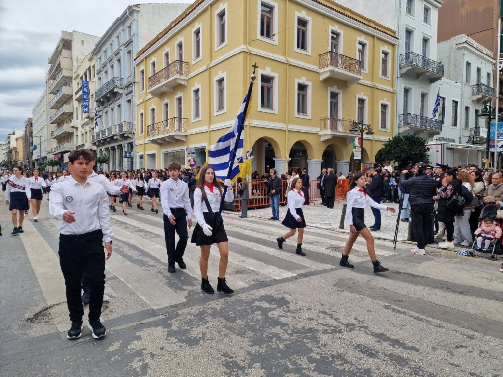Πάτρα: Δείτε όλη την Παρέλαση για την 28η Οκτωβρίου - Δεκάδες Φωτό