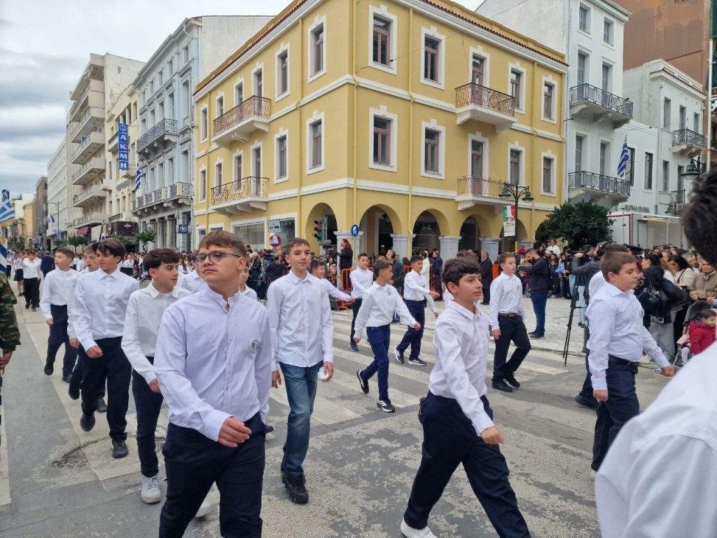 Πάτρα: Δείτε όλη την Παρέλαση για την 28η Οκτωβρίου - Δεκάδες Φωτό