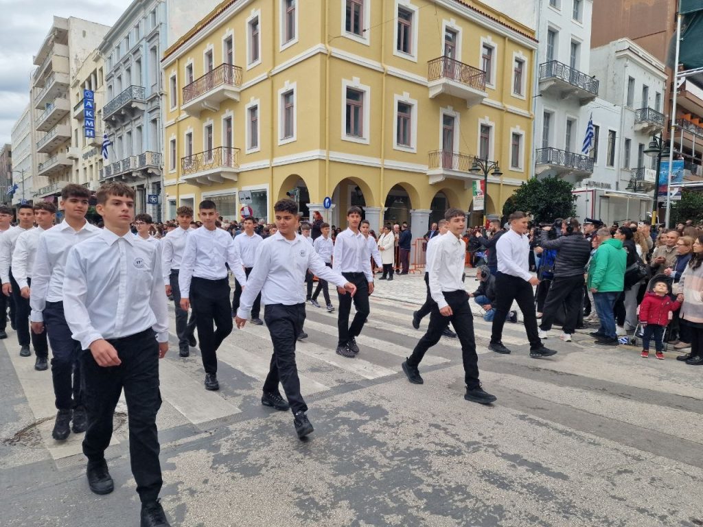 Πάτρα: Δείτε όλη την Παρέλαση για την 28η Οκτωβρίου - Δεκάδες Φωτό