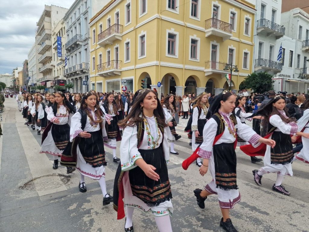 Πάτρα: Δείτε όλη την Παρέλαση για την 28η Οκτωβρίου - Δεκάδες Φωτό