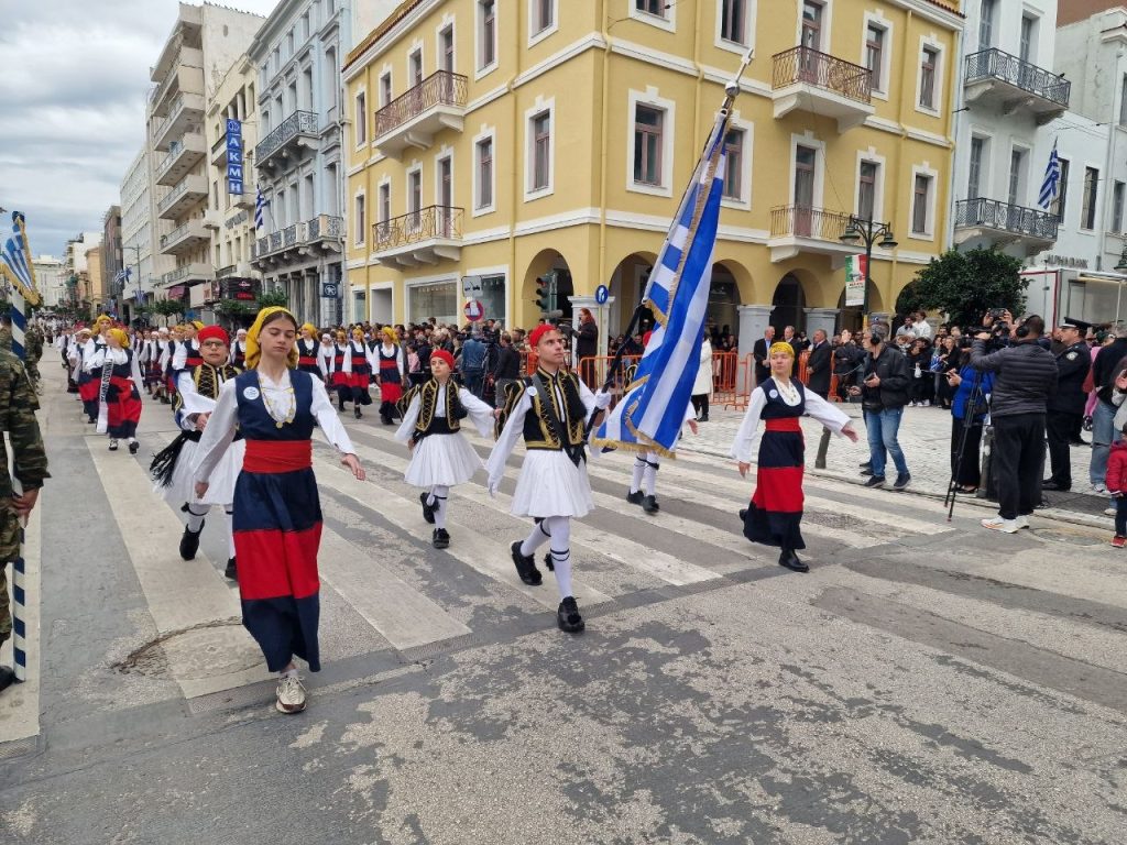 Πάτρα: Δείτε όλη την Παρέλαση για την 28η Οκτωβρίου - Δεκάδες Φωτό