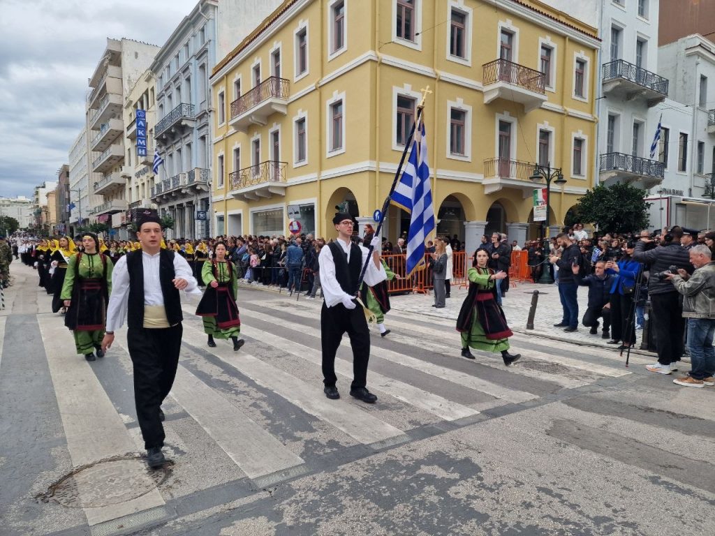 Πάτρα: Δείτε όλη την Παρέλαση για την 28η Οκτωβρίου - Δεκάδες Φωτό