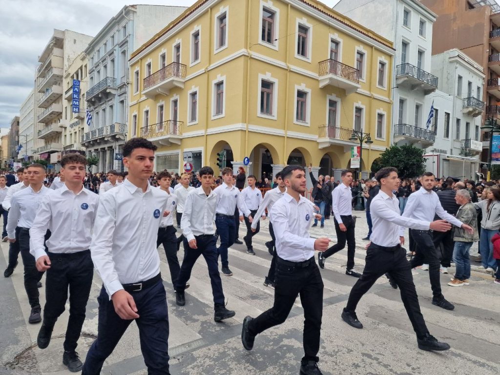 Πάτρα: Δείτε όλη την Παρέλαση για την 28η Οκτωβρίου - Δεκάδες Φωτό