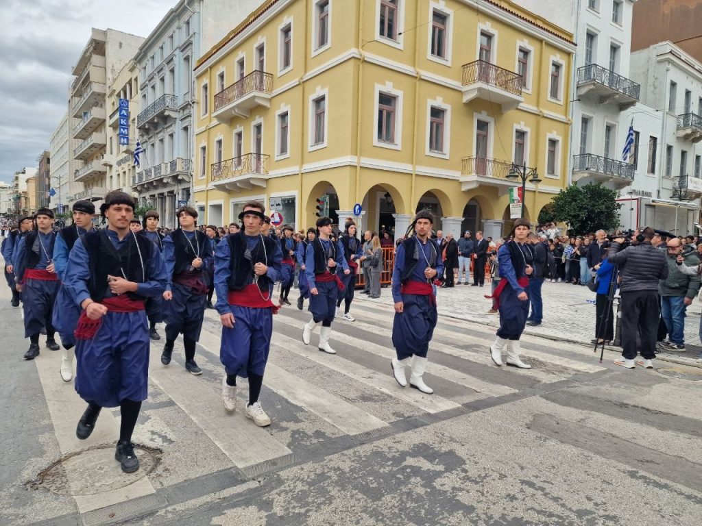 Πάτρα: Δείτε όλη την Παρέλαση για την 28η Οκτωβρίου - Δεκάδες Φωτό