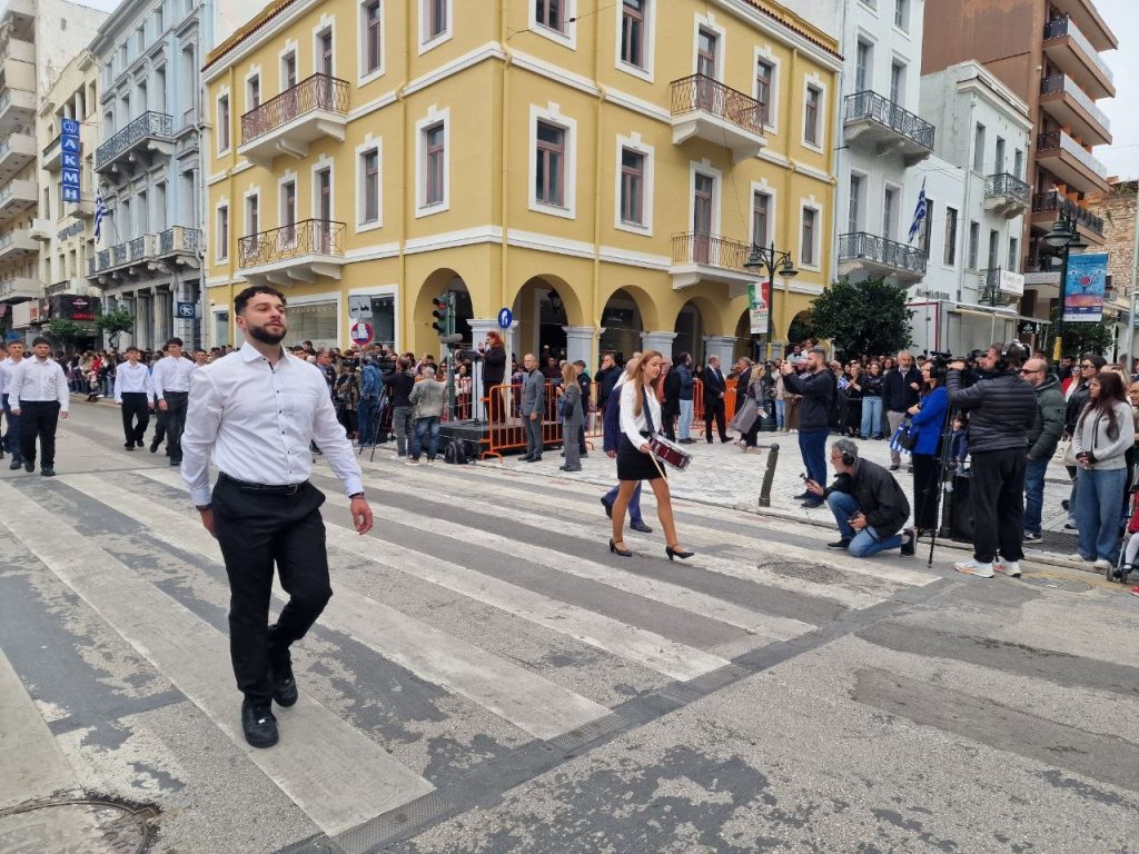 Πάτρα: Δείτε όλη την Παρέλαση για την 28η Οκτωβρίου - Δεκάδες Φωτό
