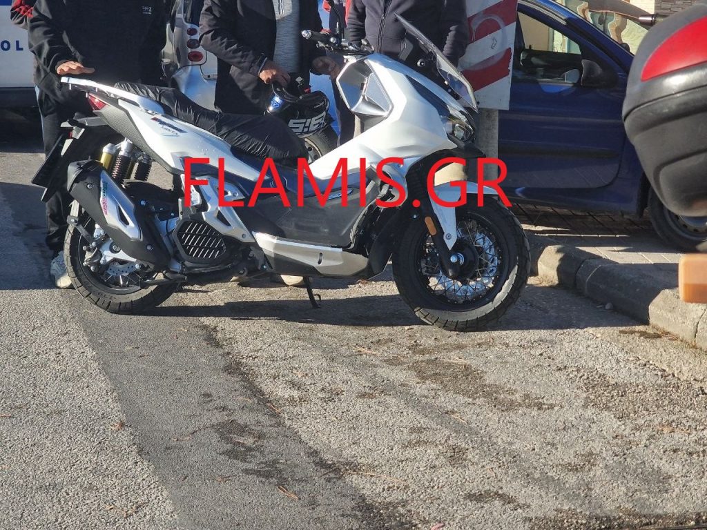 Πάτρα: Νέο τροχαίο στην Ακρωτηρίου! ΙΧ χτύπησε μηχανάκι - φωτο