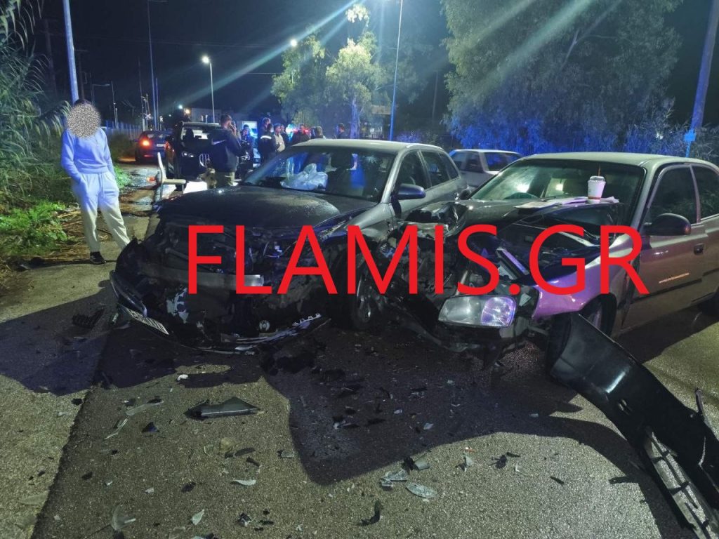 Πάτρα - ΤΩΡΑ: Σφοδρή σύγκρουση στον χείμαρρο Παναγίτσα! "Σμπαράλια" δύο ΙΧ